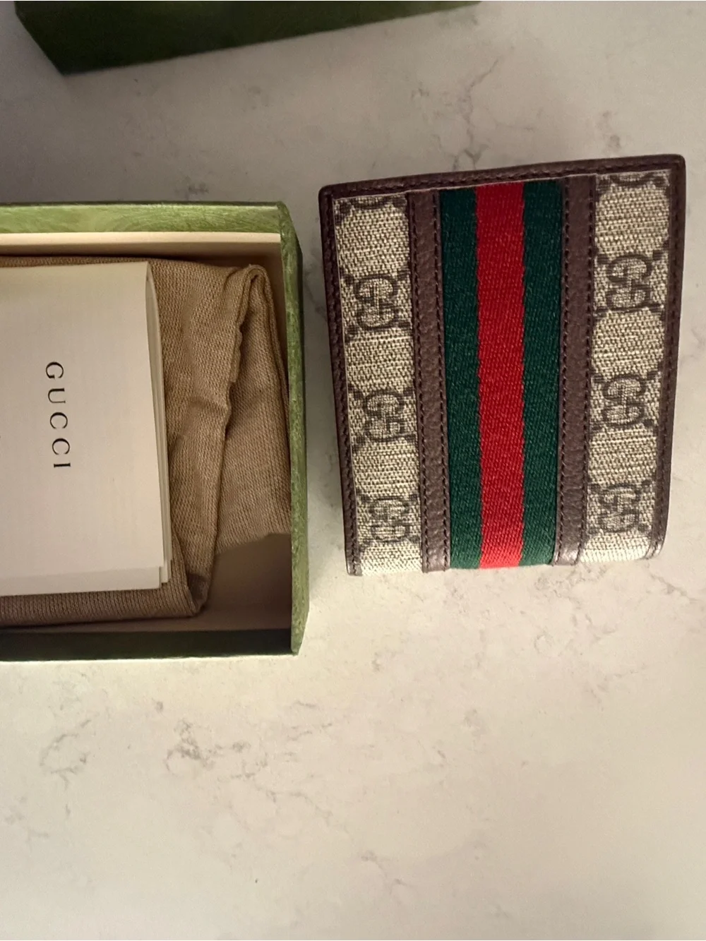Men Accessories Subcategory Identification